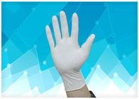 Jednorazowe sterylne rękawiczki w białym kolorze, antyprzebiciowe w wielu rozmiarach, zmniejszają zmęczenie dłoni dostawca